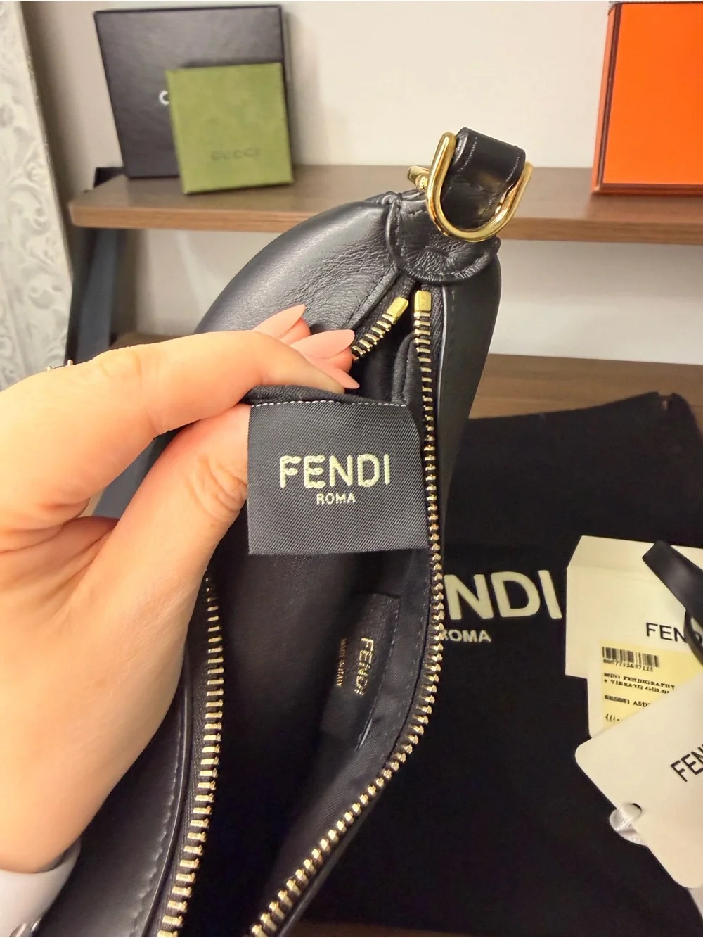 Authentic FENDI Fendigraphy Mini in Black - Brand New With Tags - Picture 9 of 15